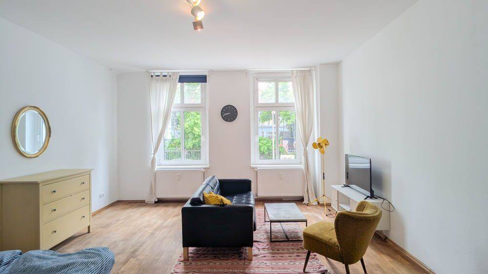 HOMESK – Sofort bezugsfreie 1-Zimmer-Hochparterre-Wohnung im Prenzlauer Berg, 10119 Berlin (Mitte Prenzlauer Berg)