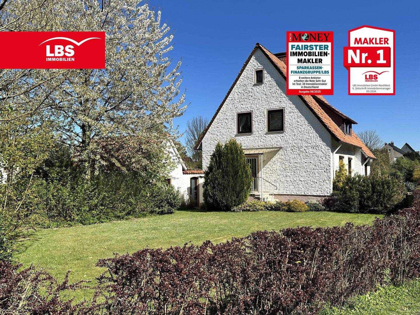 1-2 FH, ca. 122 m² Wfl. mit großem Grundstück ca. 1.650 m² (sep. Bauplatz), 32760 Detmold