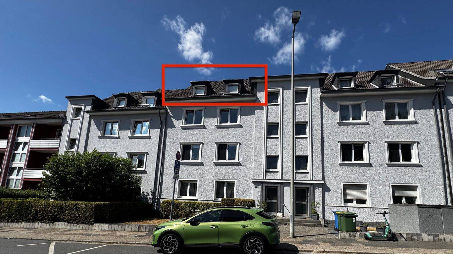 Der perfekte Start ins Eigenheim – Charmante Dachgeschosswohnung zum Wohlfühlen, 46045 Oberhausen