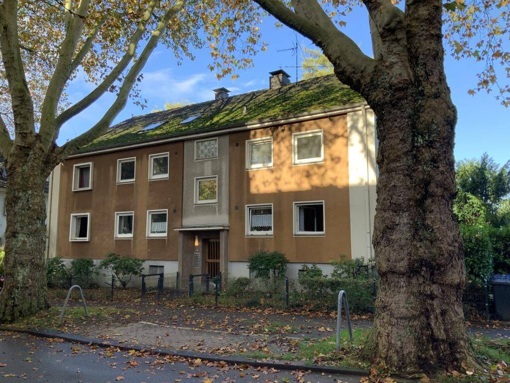 Große 3 Zimmer Wohnung in Wuppertal Barmen – Wir renovieren für Sie!, 42285 Wuppertal (Barmen)