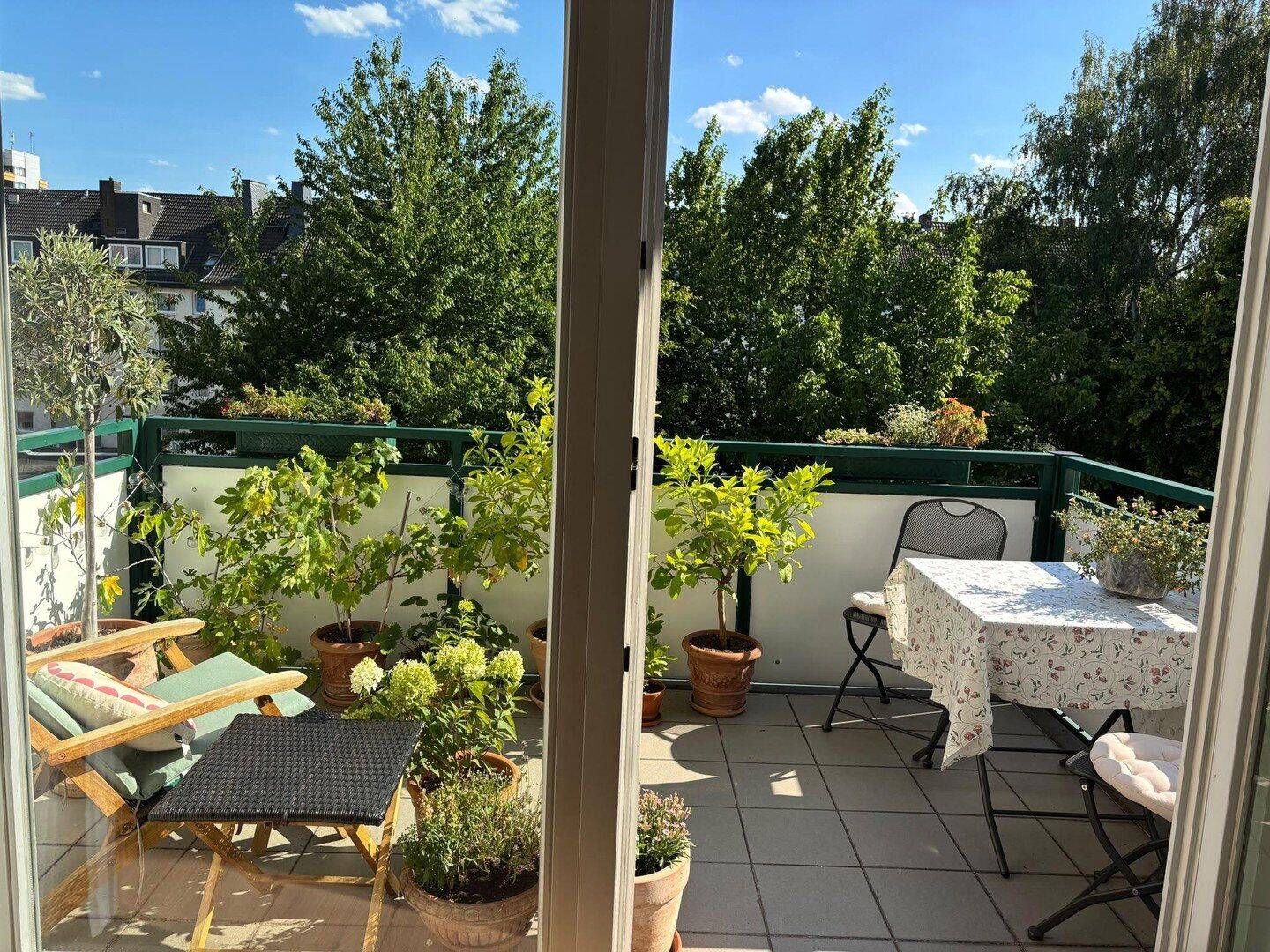1A Lage- freie Wohnung mit EBK im Vorderen Westen m. Balkon + Garten / 3 ZKB Herkulesstr – Privat, 34119 Kassel (Mitte West)