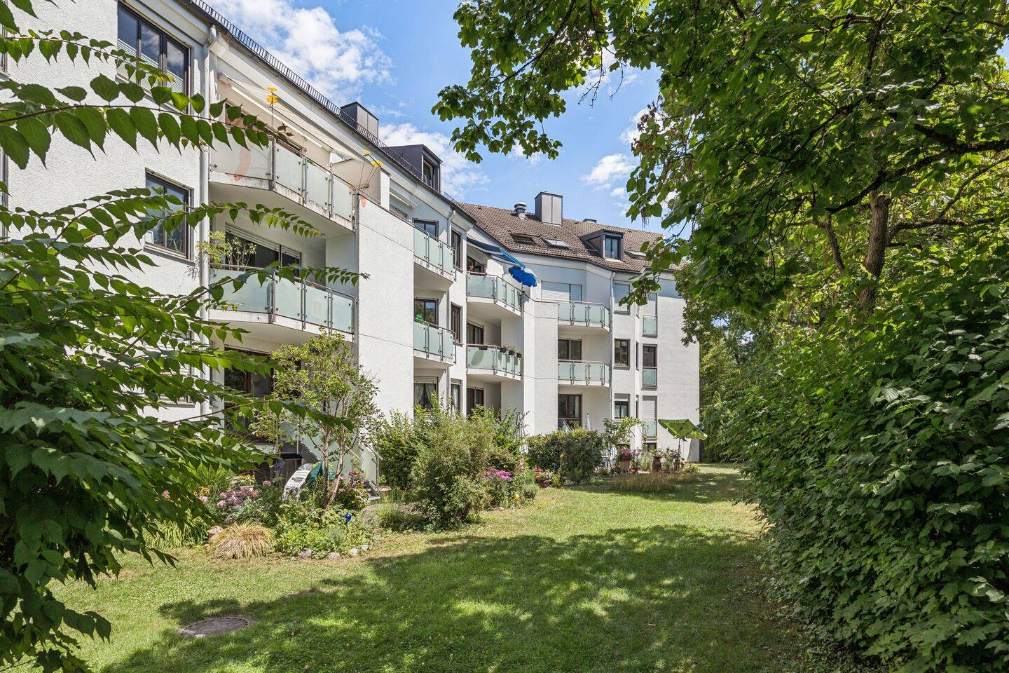 Toller Grundriss – energieeffiziente und ruhige 3,5-Zimmer-Wohnung perfekt für Paare und Familien, 82008 Unterhaching