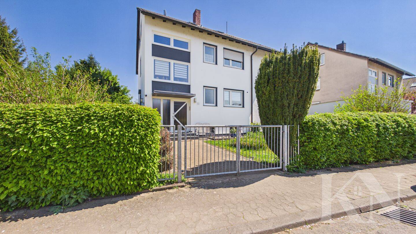 Attraktives Mehrfamilienhaus mit guter Rendite in Güdingen, 66130 Saarbrücken