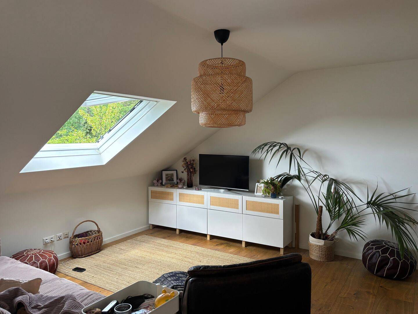 Dachgeschosswohnung mit Traumhafter Aussicht ins Grüne, 72074 Tübingen