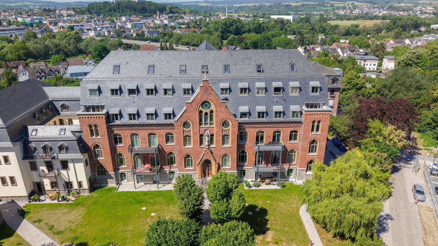 Kloster Marienborn-Freistehende hochwertige zwei Zimmerwohnung mit Balkon und Tiefgaragenstellplatz!, 65549 Limburg a.d. Lahn