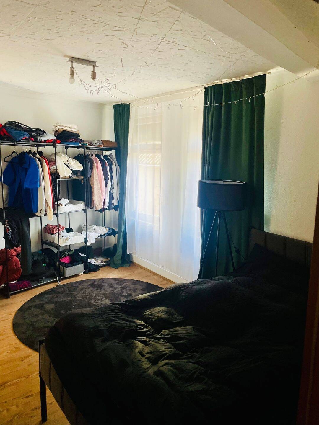 Sonnige Wohnung mit dem großen Garten., 70199 Stuttgart (Süd)
