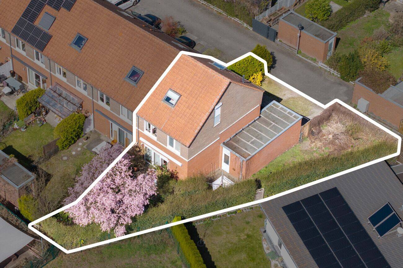 Attraktives, vermietetes Reihenendhaus mit Garage und sonnigem Südgarten, 14612 Falkensee