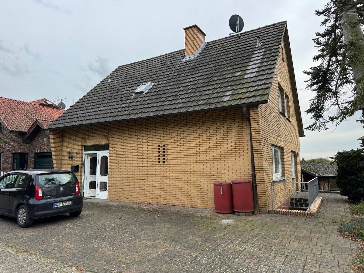 Besondere Wohnatmosphäre: lichtdurchflutetes, modernisiertes Einfamilienhaus zu vermieten, 41569 Rommerskirchen