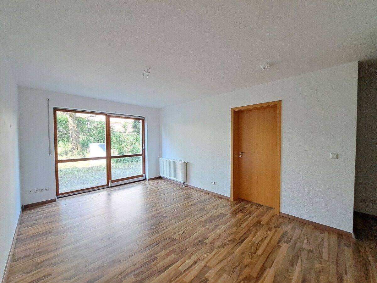 Barrierefreie 2-Raum-Eigentumswohnung mit Terrasse, Tiefgaragenstellplatz & Personenaufzug in Mulda!, 9619 Mulda/Sa.