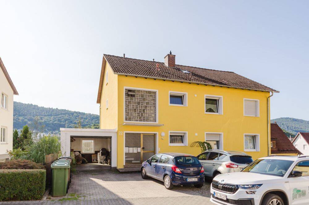 Investieren mit Zukunft – Teilmodernisiertes Mehrfamilienhaus mit vermieteten Wohneinheiten, 69412 Eberbach