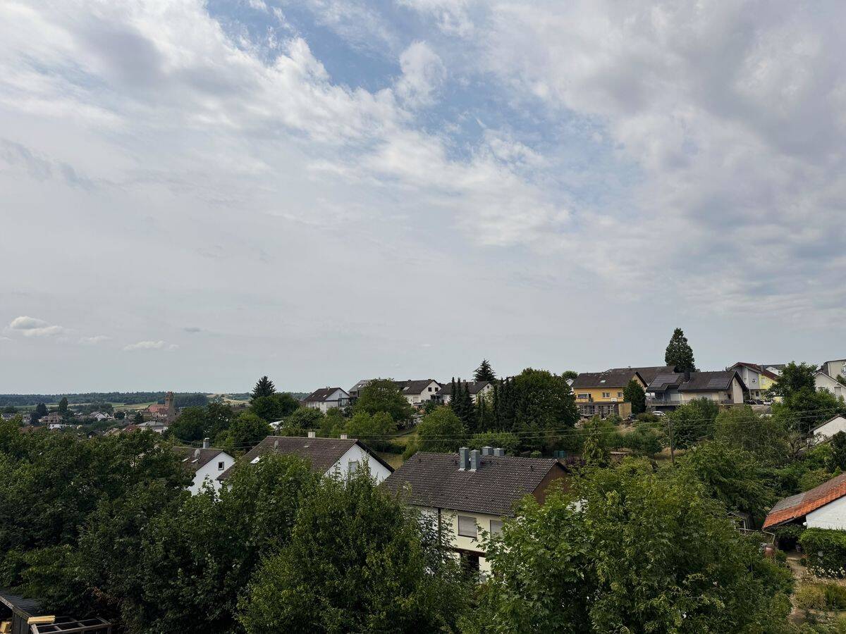 PROVISIONSFREI! Wohnen über den Dingen – 2-Zimmer-Penthousewohnung mit großer Dachterrasse, 75038 Oberderdingen