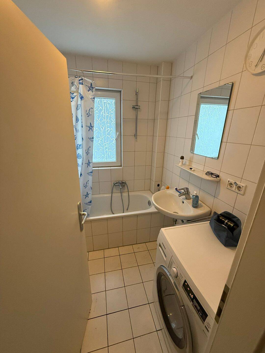 Beste Lage: Helle 2-Zimmer-Wohnung mit Einbauküche & WLAN, 5 Min. zum Hauptbahnhof, 90478 Nürnberg (Dutzendteich Gleißhammer Glockenhof Sankt Peter Zerzabelshof)