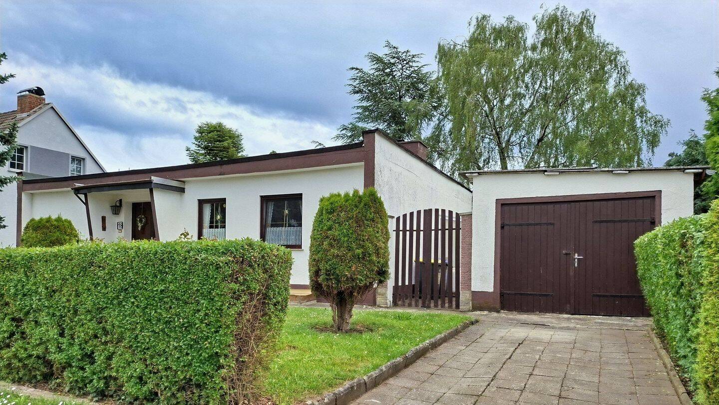 Liebhaberstück in Siedlungslage, 6242 Braunsbedra