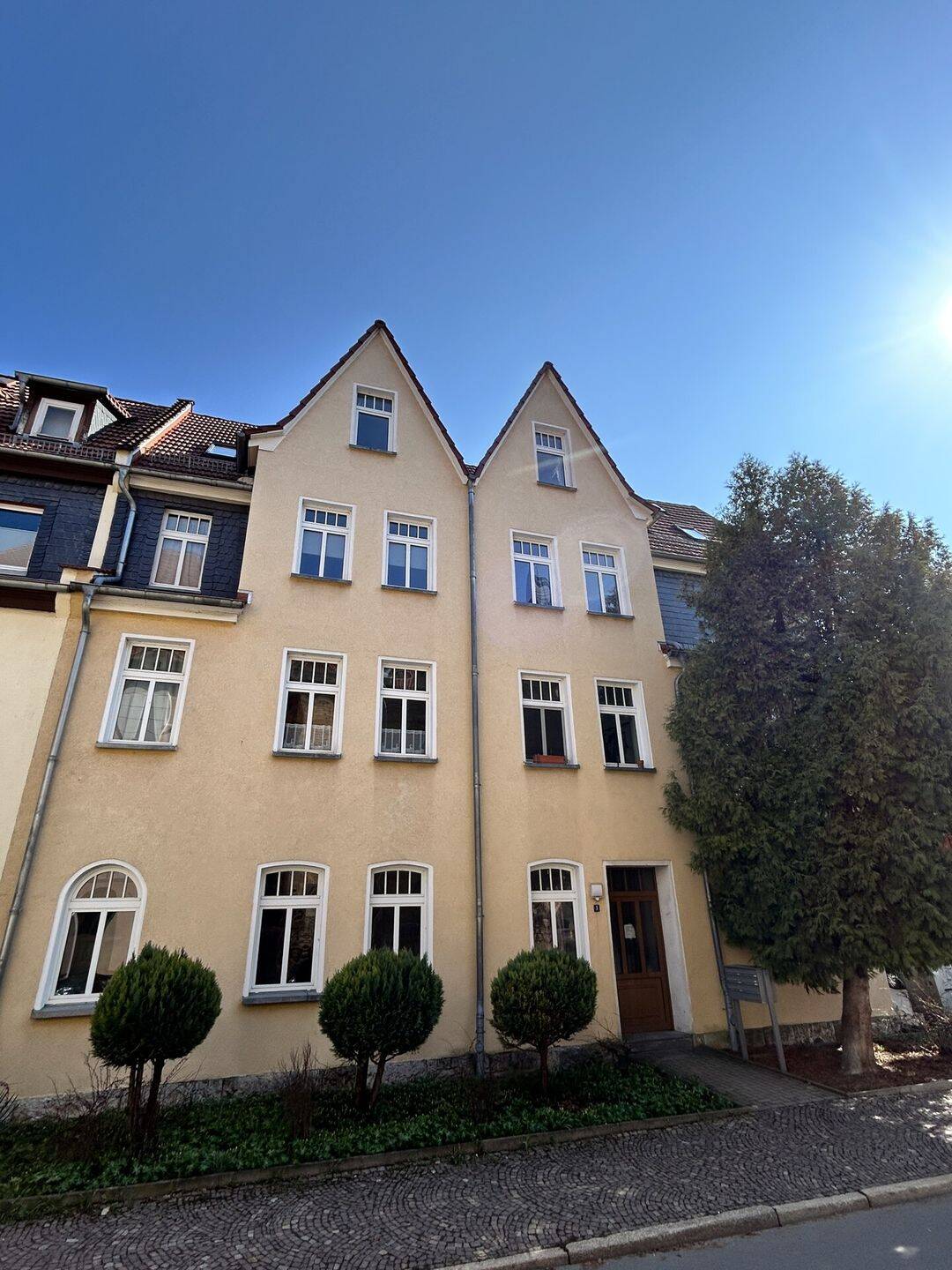 Schicke 3-Raum-Wohnung in idyllischer Lage in Jena!, 7743 Jena