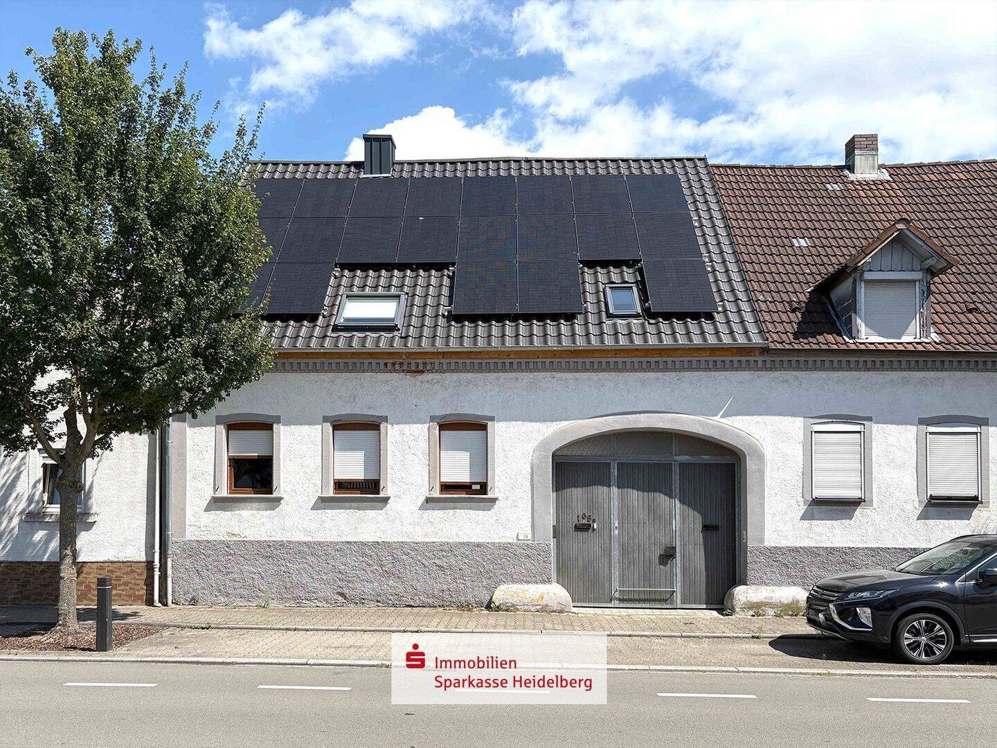 Historischer Charme trifft moderne Technik: Familienidyll mit PV-Anlage & Naturteich in Hambrücken, 76707 Hambrücken