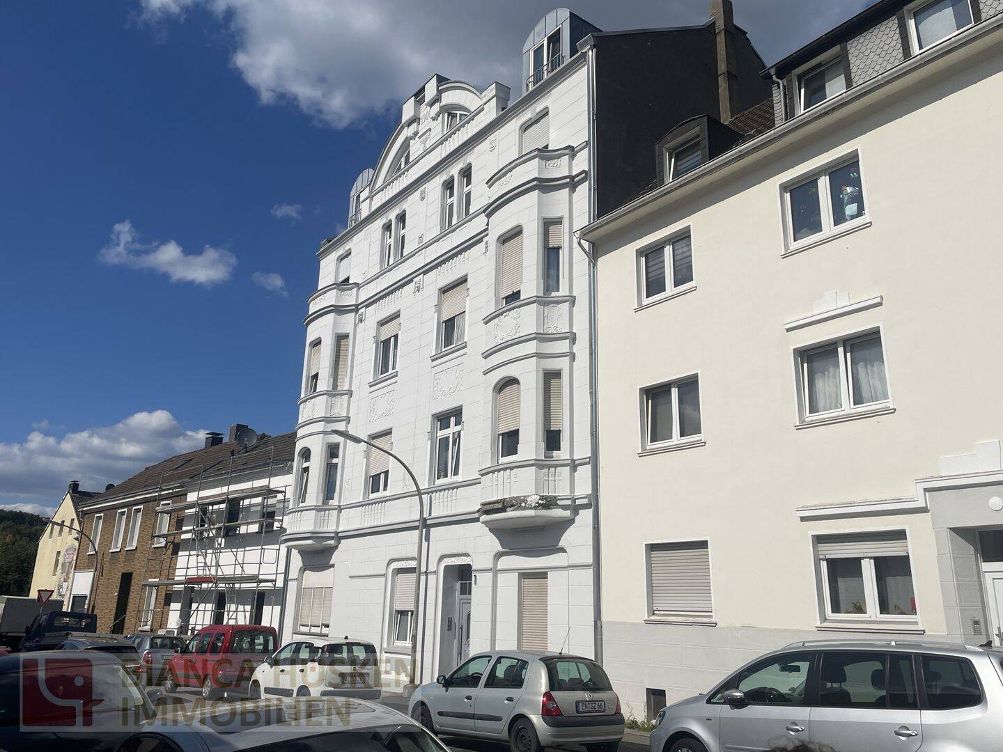 Gut Investiert: umfassend modernisiertes Mehrfamilienhaus, 58285 Gevelsberg