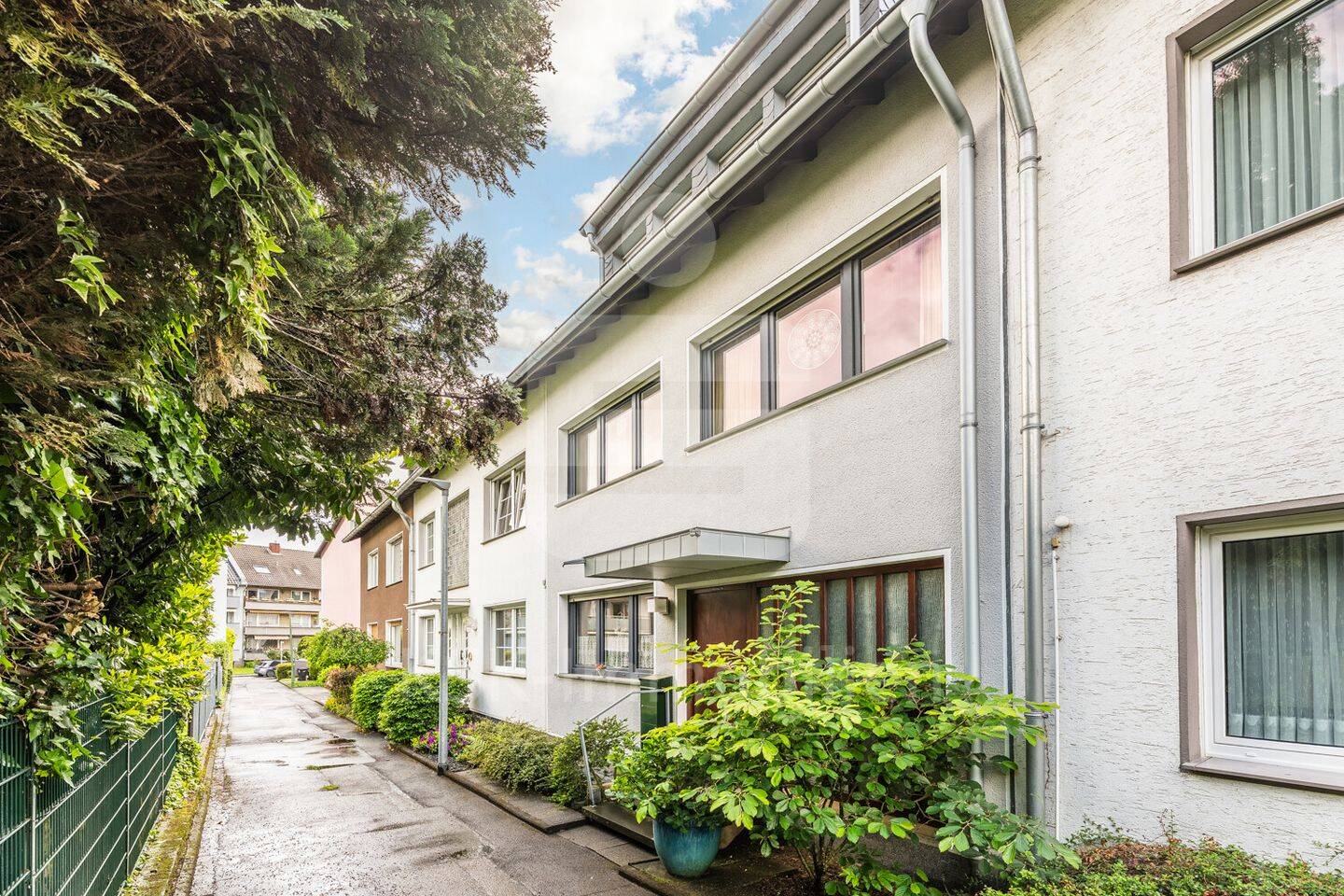Geräumiges Einfamilienhaus unweit des Stadtkerns sucht neue Familie!, 50321 Brühl