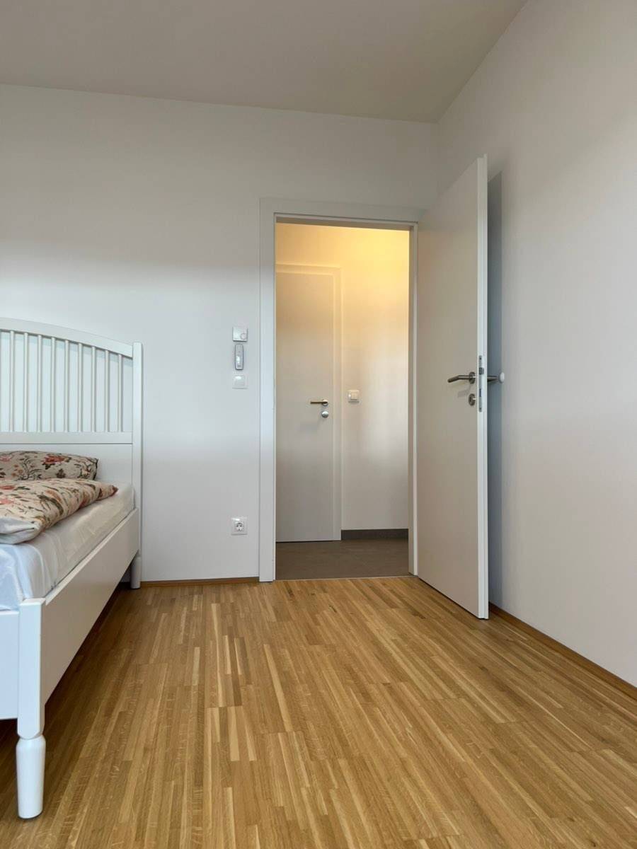 Looking for a new tenant – modern, fully equipped apartment available for takeover, 42653 Solingen (Gräfrath Solingen-Mitte Wald)