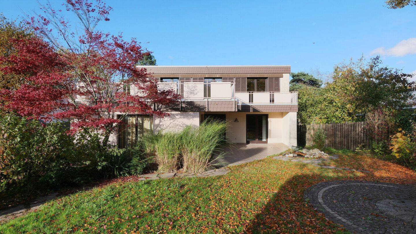 Großzügiges Einfamilienhaus mit Wintergarten in Top-Lage von Paderborn, 33098 Paderborn