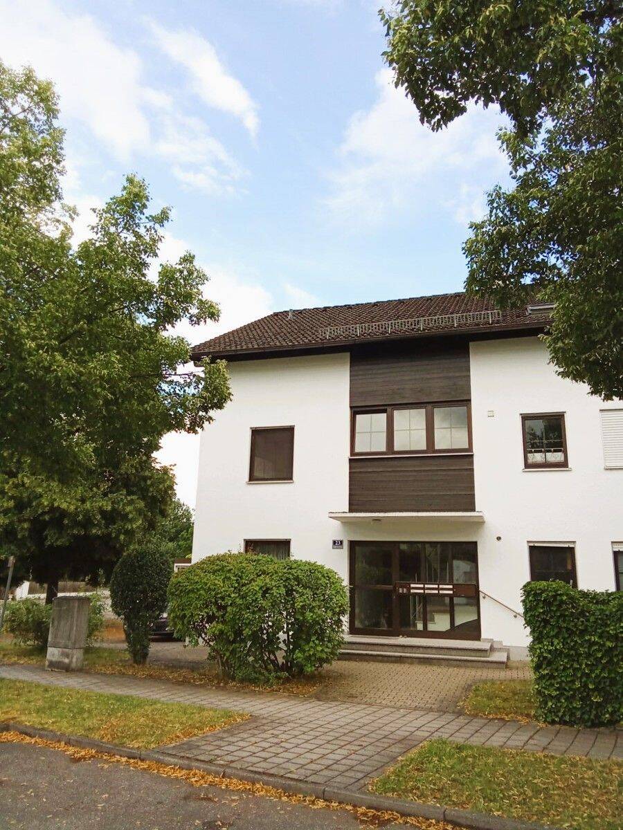 Dachterrassenwohnung 2-Zimmer in IN-Kothau!, 85053 Ingolstadt (Ingolstadt Kothau Niederfeld Ringsee Rothenturm)