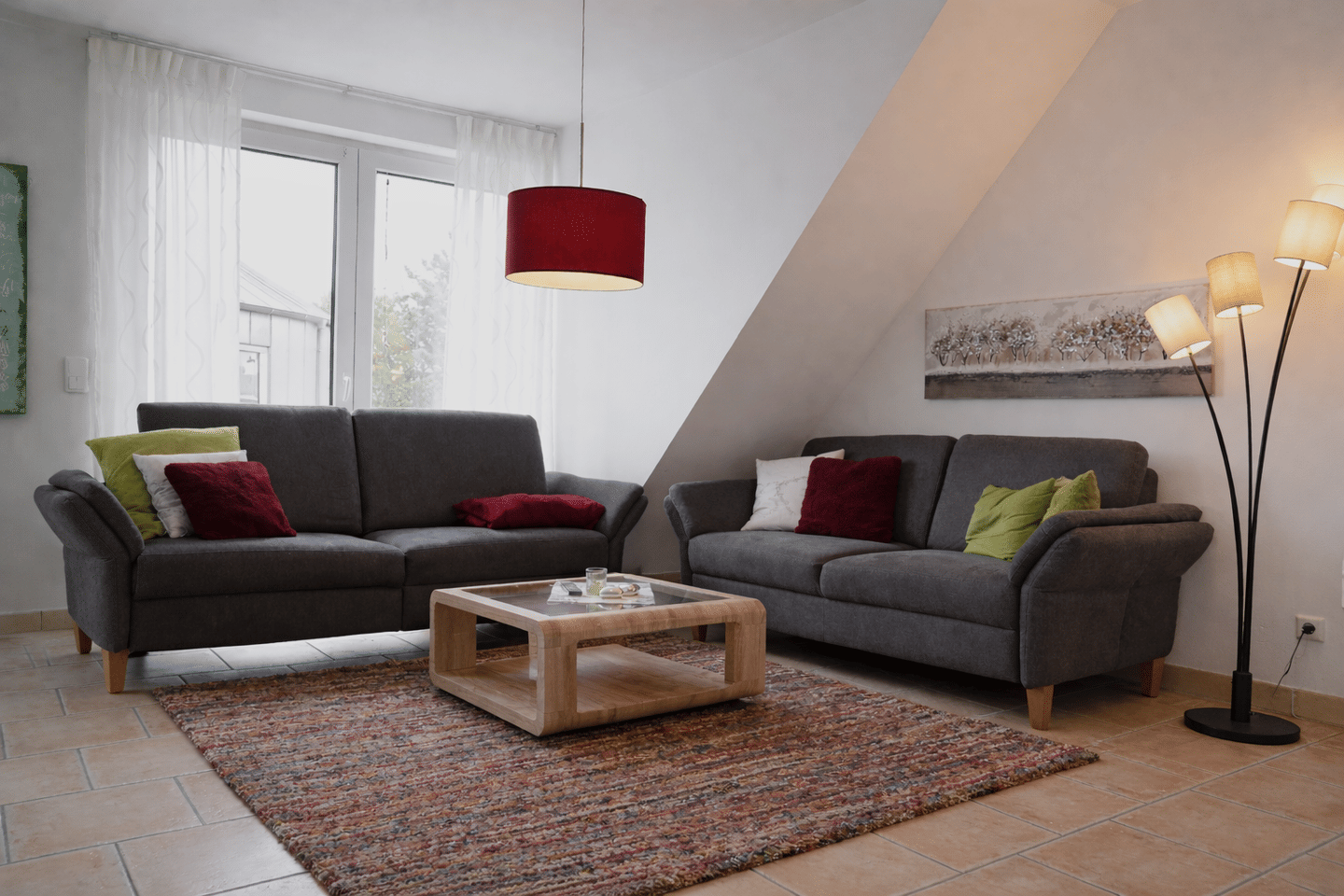 Gepflegte 4,5-Zimmer Maisonette-Wohnung mit Hauscharakter in Wesel-Obrighoven, 46485 Wesel