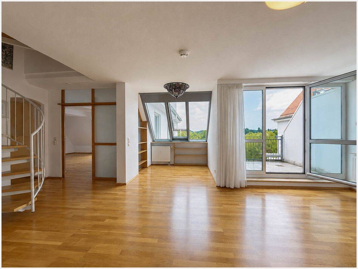 Stilvolle Maisonettewohnung mit traumhaftem Seeblick auf der Lindauer Insel, 88131 Lindau (Bodensee)