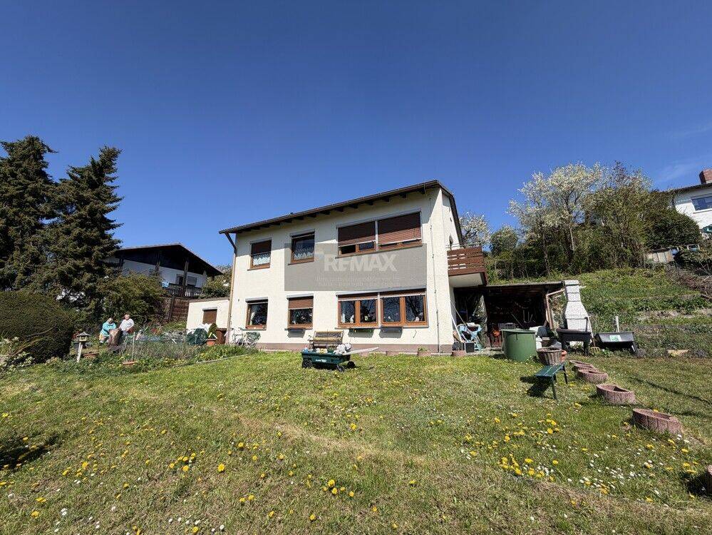 Charmantes Einfamilienhaus mit Potenzial auf großzügigem Grundstück, 95326 Kulmbach