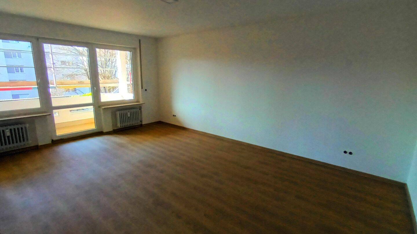 ab sofort! 2 ZKB Wohnung mit Balkon in Trier-Ehrang – NUR MIT WBS, 54293 Trier