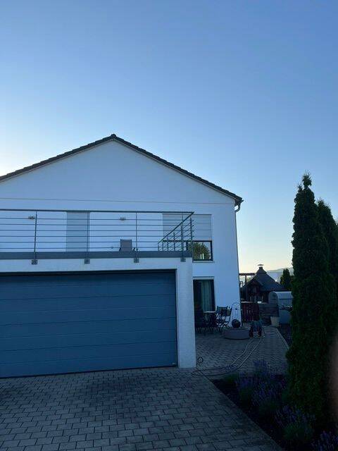 Stilvolle 2-Zimmer-Wohnung mit Balkon in begehrter Lage von Hamburg-Harvestehude, 72458 Albstadt