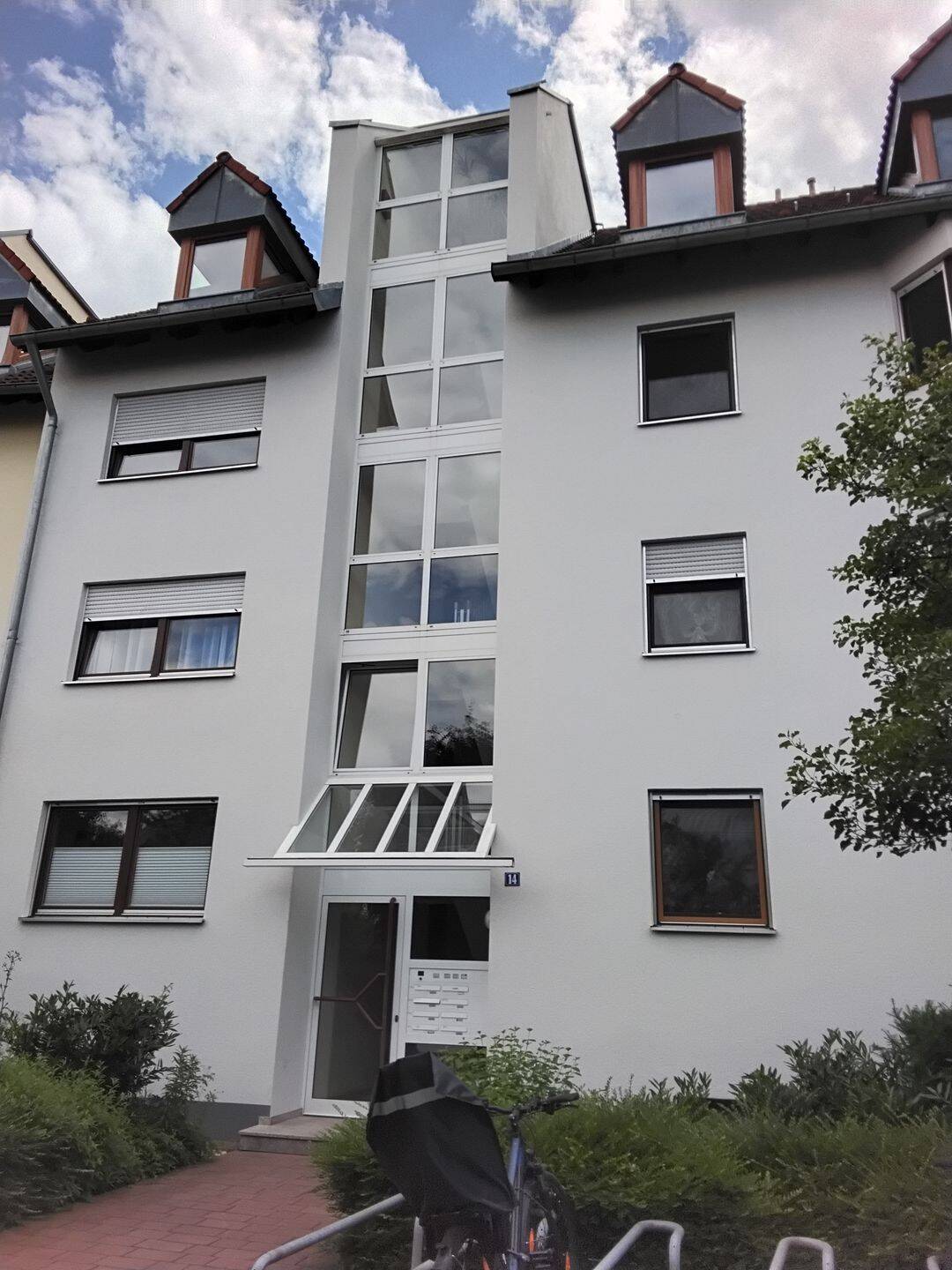Charmante 2-Zimmer-Maisonettewohnung mit besonderem Wohngefühl!, 90427 Nürnberg