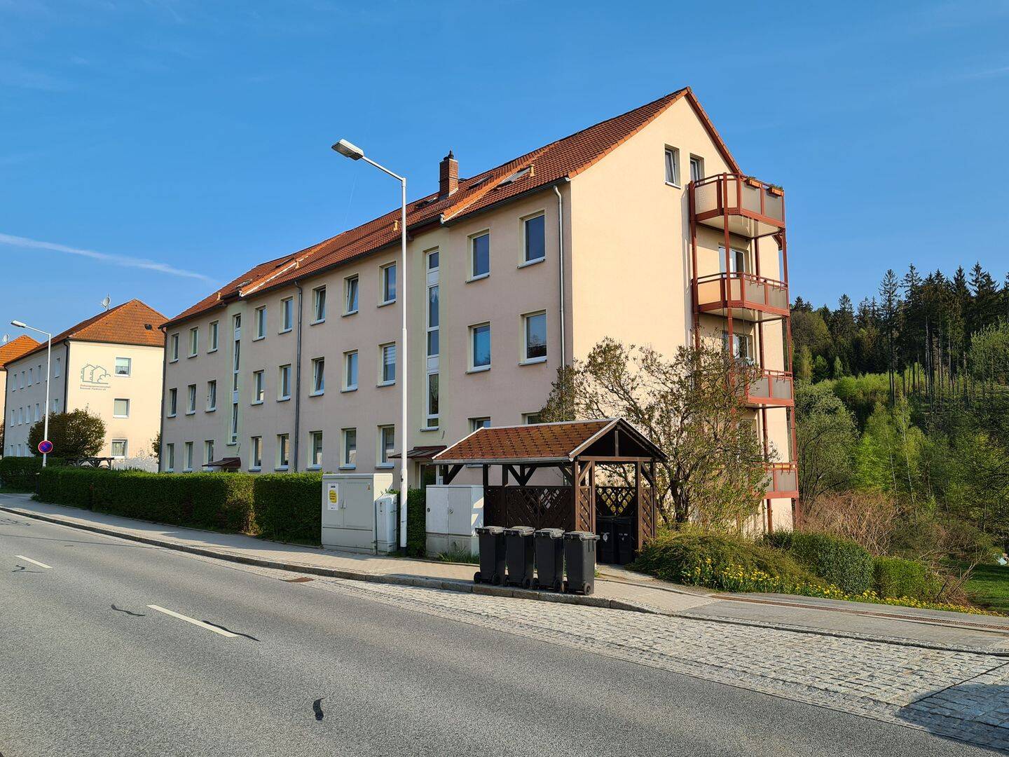 Helle 3 Raum Wohnung mit Balkon, 1855 Sebnitz