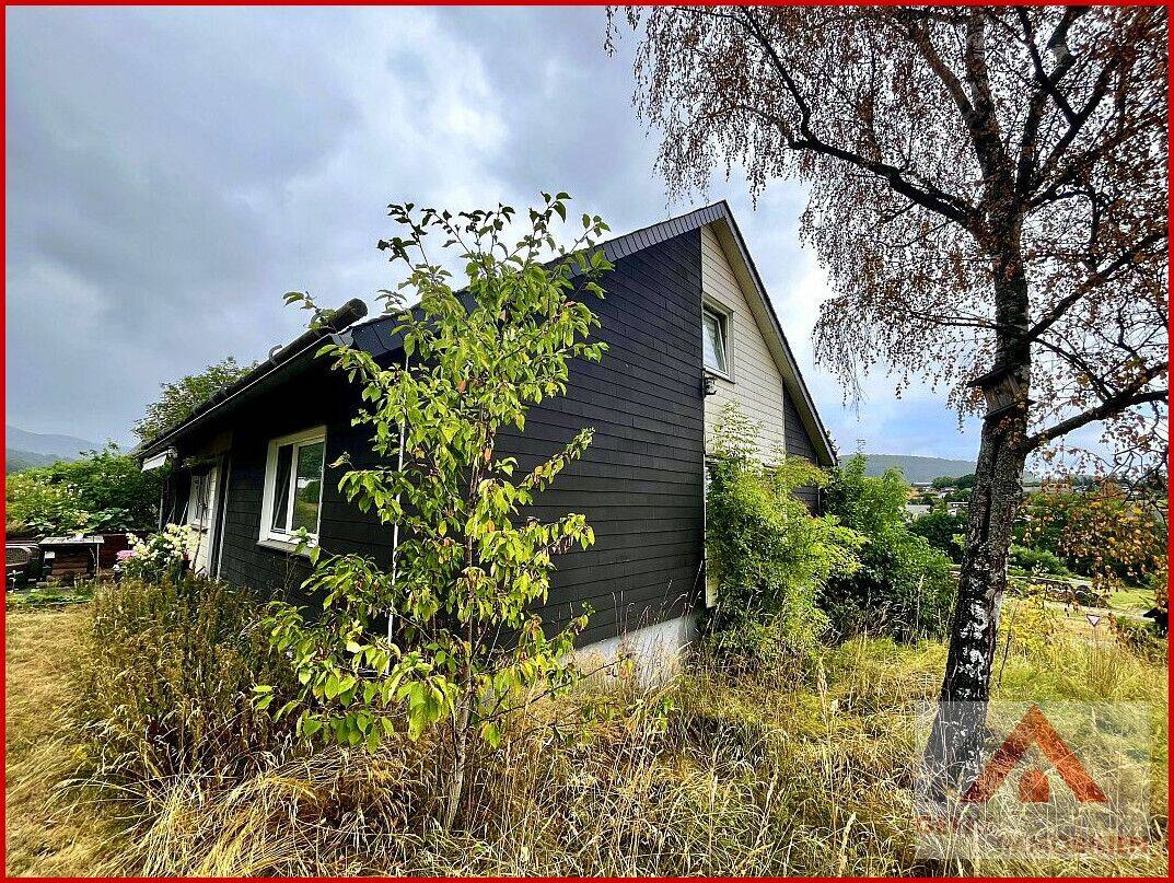 Modernisiertes Einfamilienhaus in ruhiger Dorflage, 59964 Medebach