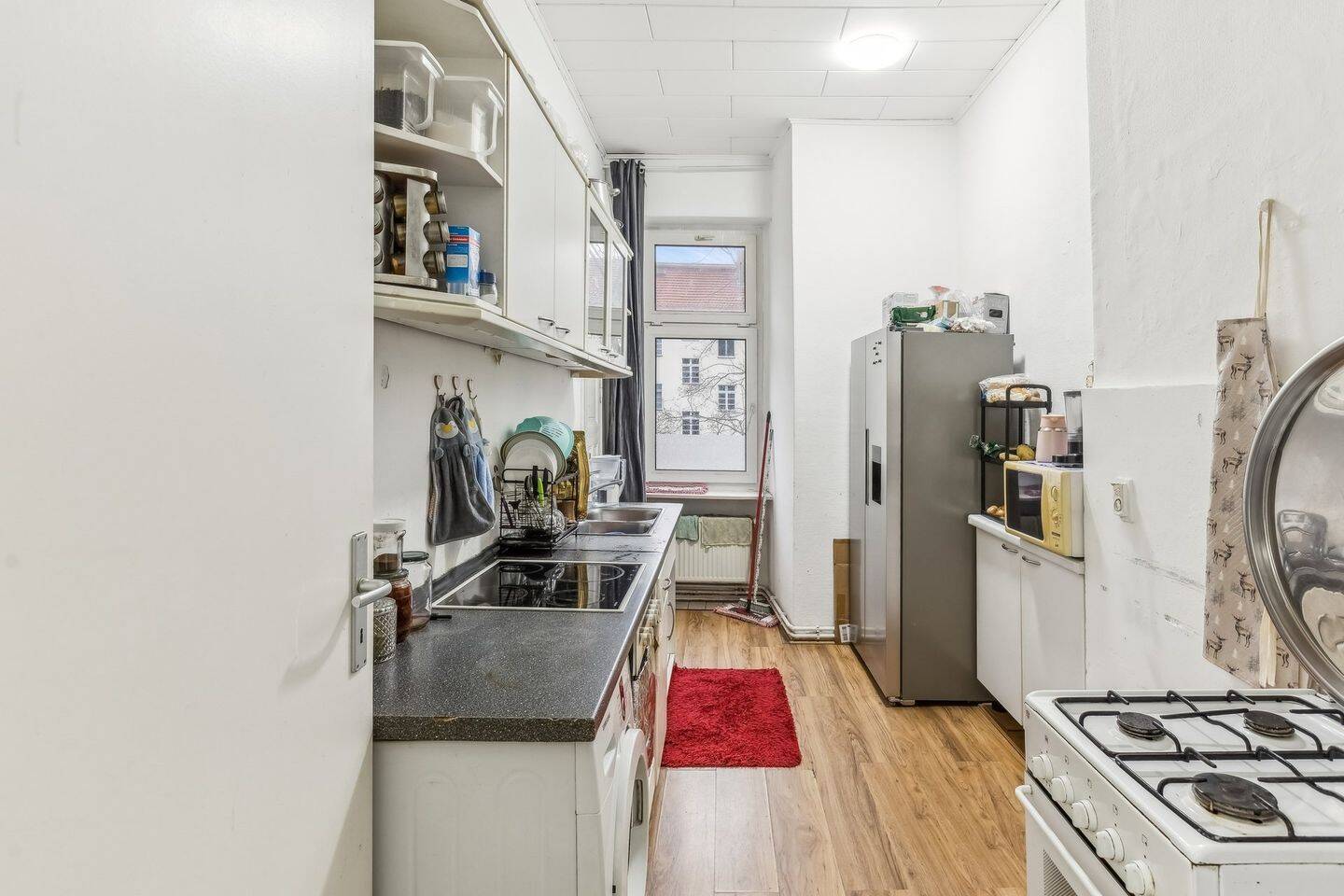 image-72942933