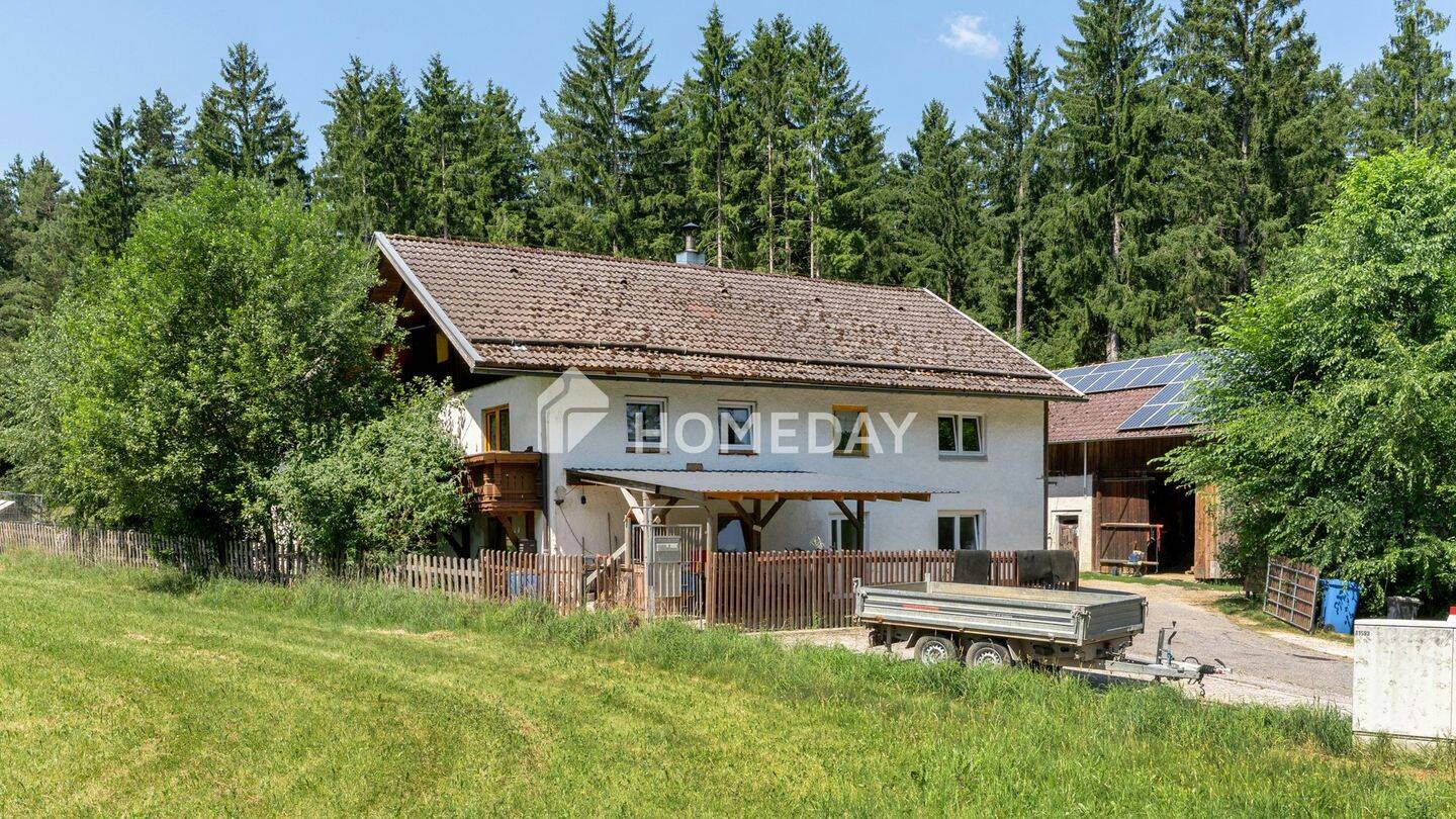 Vielseitiges Bauernhaus mit bis zu 4 Einheiten, Offenstall und Pferdeboxen – ideal für Hundehalter, 94267 Prackenbach