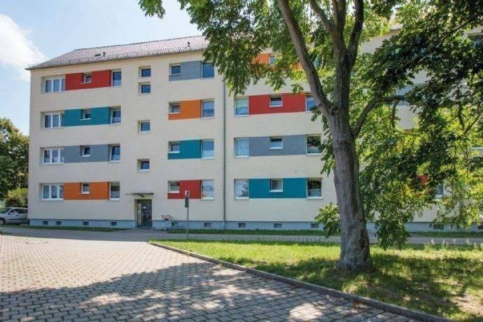 Helle 3-Zimmer-Wohnung mit Balkon in ruhiger Wohnlage von Oschatz, 4758 Oschatz