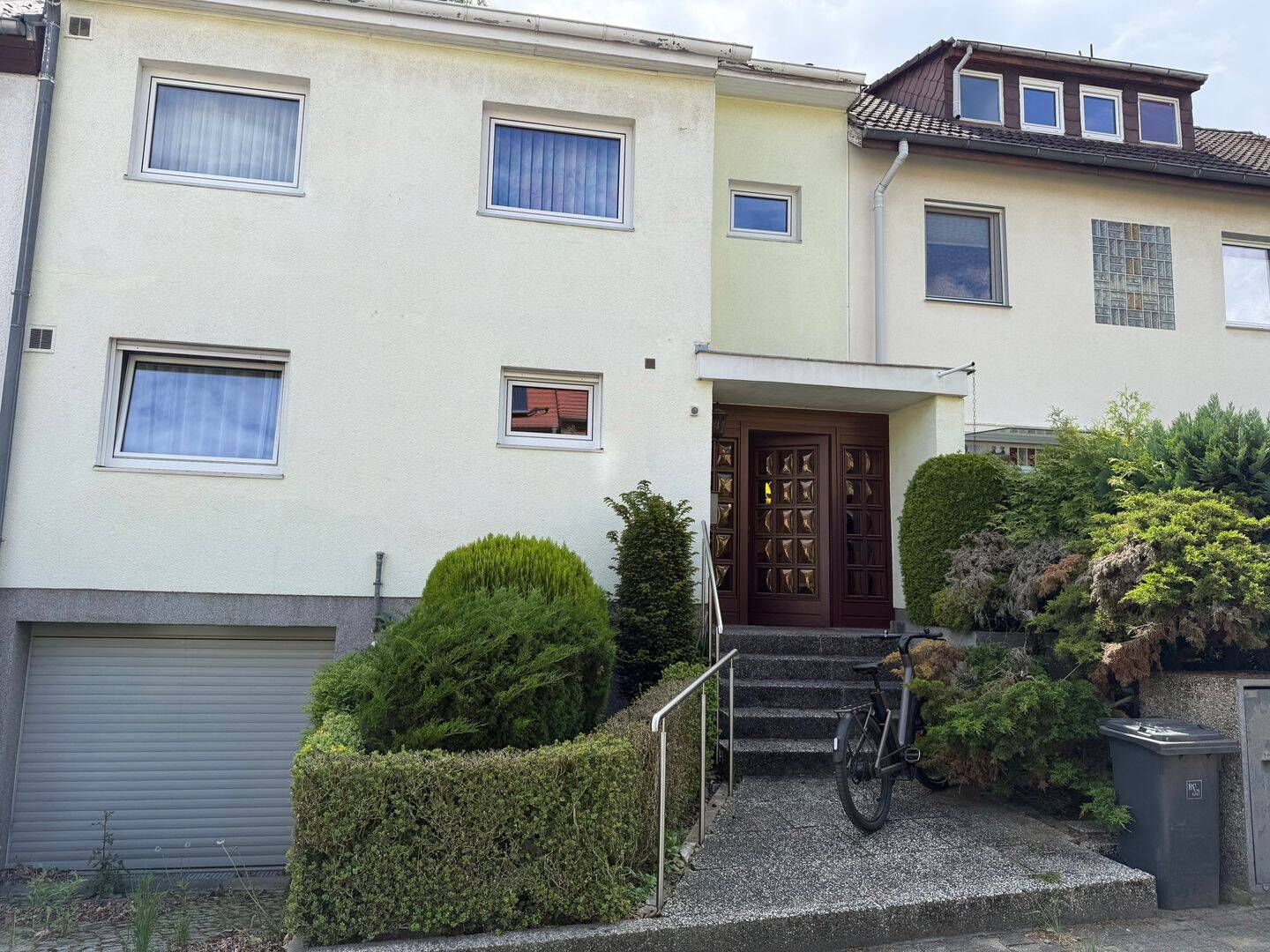 Gepflegtes Familienreihenhaus mit sonnigem Garten in begehrter Westendlage, 14055 Berlin (Charlottenburg-Wilmersdorf Charlottenburg Grunewald Westend)