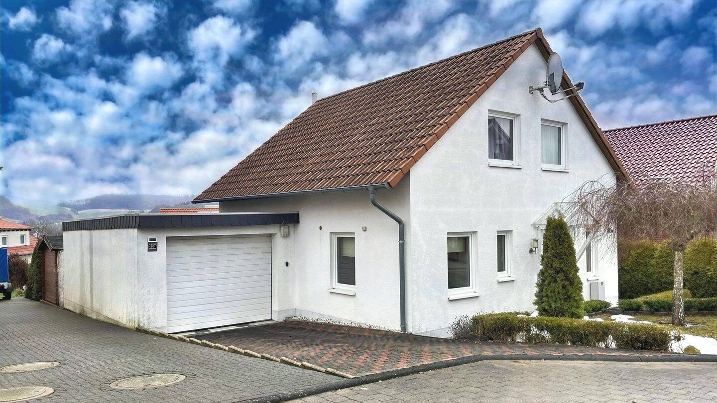 Familienfreundliches Einfamilienhaus in Northeim mit Terrasse und Garage!, 37154 Northeim
