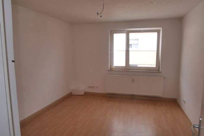 Helle, gut geschnittene 3-ZW, Nähe Wöhrder See, 90478 Nürnberg (Dutzendteich Gleißhammer Glockenhof Sankt Peter Zerzabelshof)