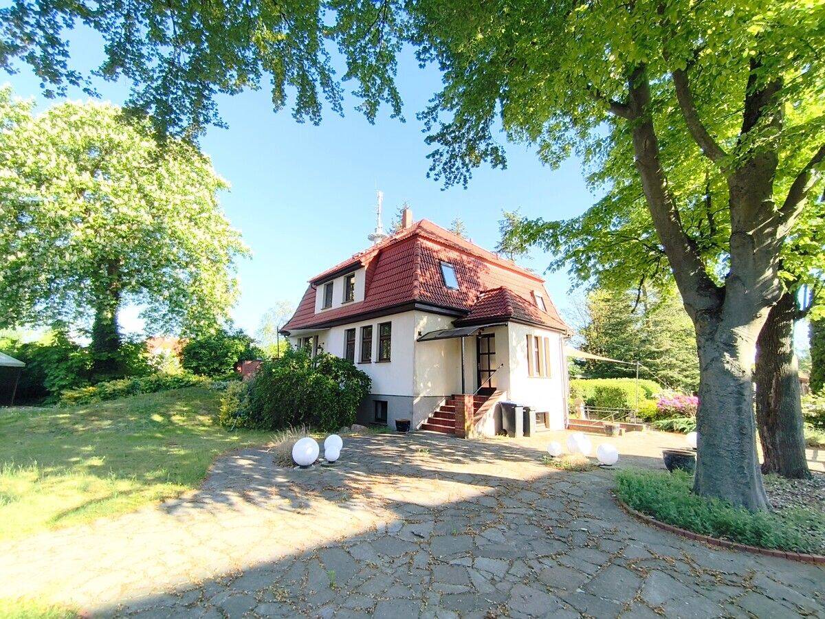 Besondere Villa für höchste Ansprüche – Wohnen, Arbeiten oder Mehrgenerationenkonzept, 19348 Perleberg