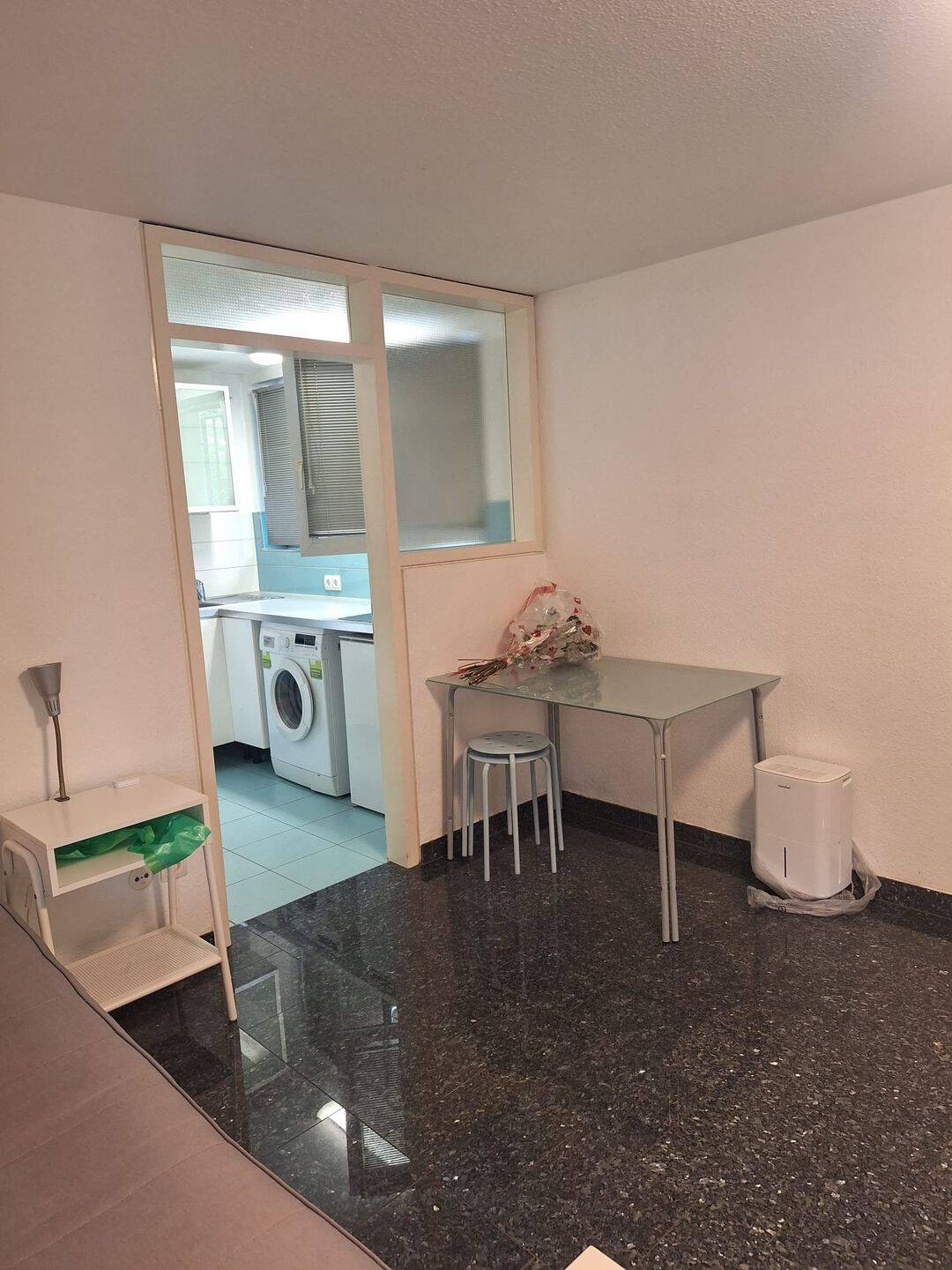 Möblierte Einzelzimmer-Wohnung in Leonberg | Ab 01.07.2026 | Kaltmiete 400 inkl. Internet, 71229 Leonberg
