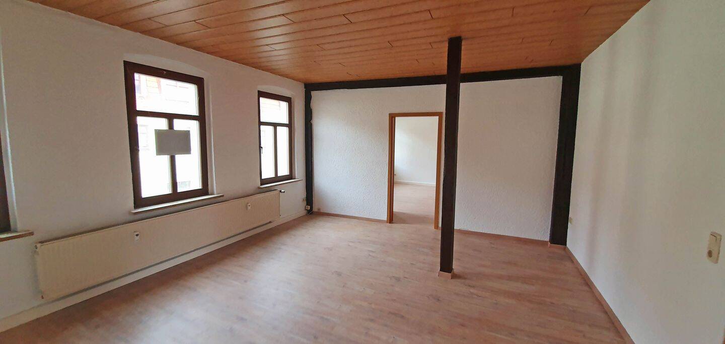 Eine großzügige 3-Raum-Wohnung, 4639 Gößnitz