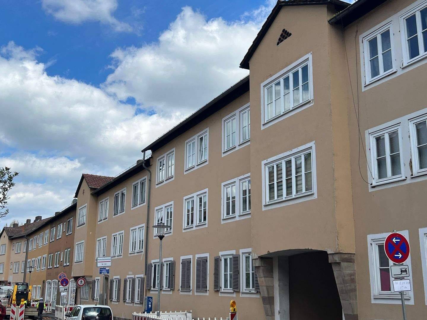 Attraktive Wohnung in Mehrfamilienhaus zu vermieten, 34117 Kassel