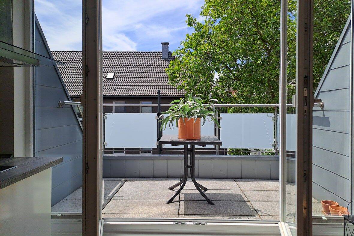 Rüttenscheid „My Love“ :) Perfekte Dachgeschoss-Maisonette mit Balkon & Stellplatz, 45131 Essen (Rüttenscheid)