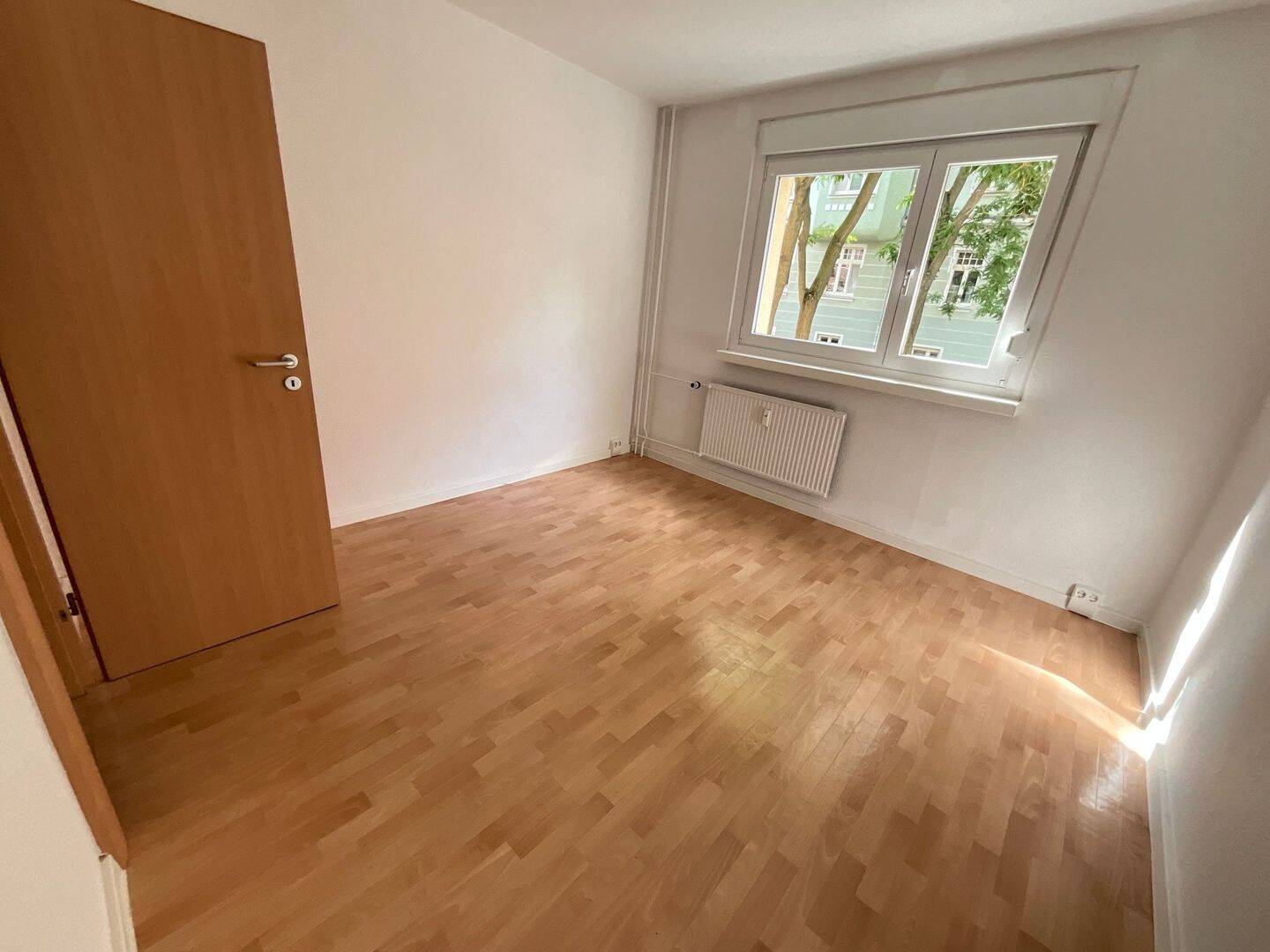 Wohnung mit Balkon im Erdgeschoß, 6108 Halle (Saale) (Altstadt Giebichenstein Innenstadt Paulusviertel Saaleaue)