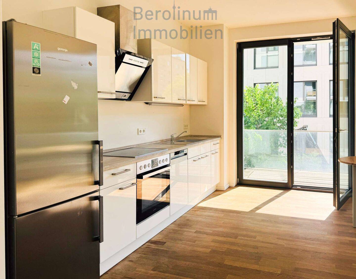 Zur Zwischenmiete: 3-Zi-Whg mit Balkon in einem modernen Neubau in Mitte, 10179 Berlin (Mitte)