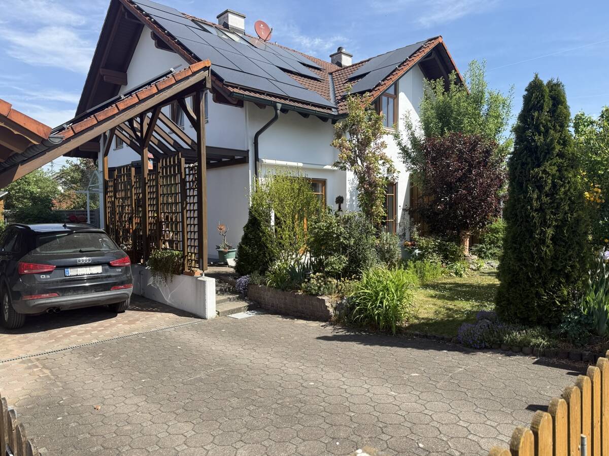 ***Moderne Doppelhaushälfte in idyllischer Lage in Obermeitingen zu verkaufen!***, 86836 Obermeitingen