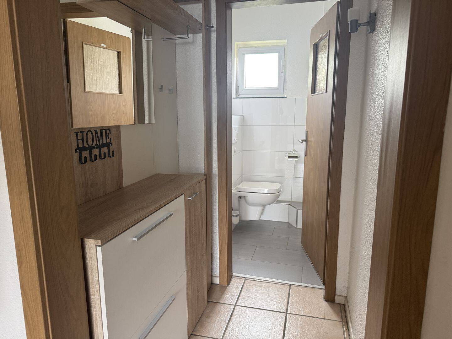 Stilvolle 4-Zimmer-Eigentumswohnung mit Balkon, Carport und modernisierter Ausstattung, 59073 Hamm (Bockum-Hövel Hamm-Norden Heessen)