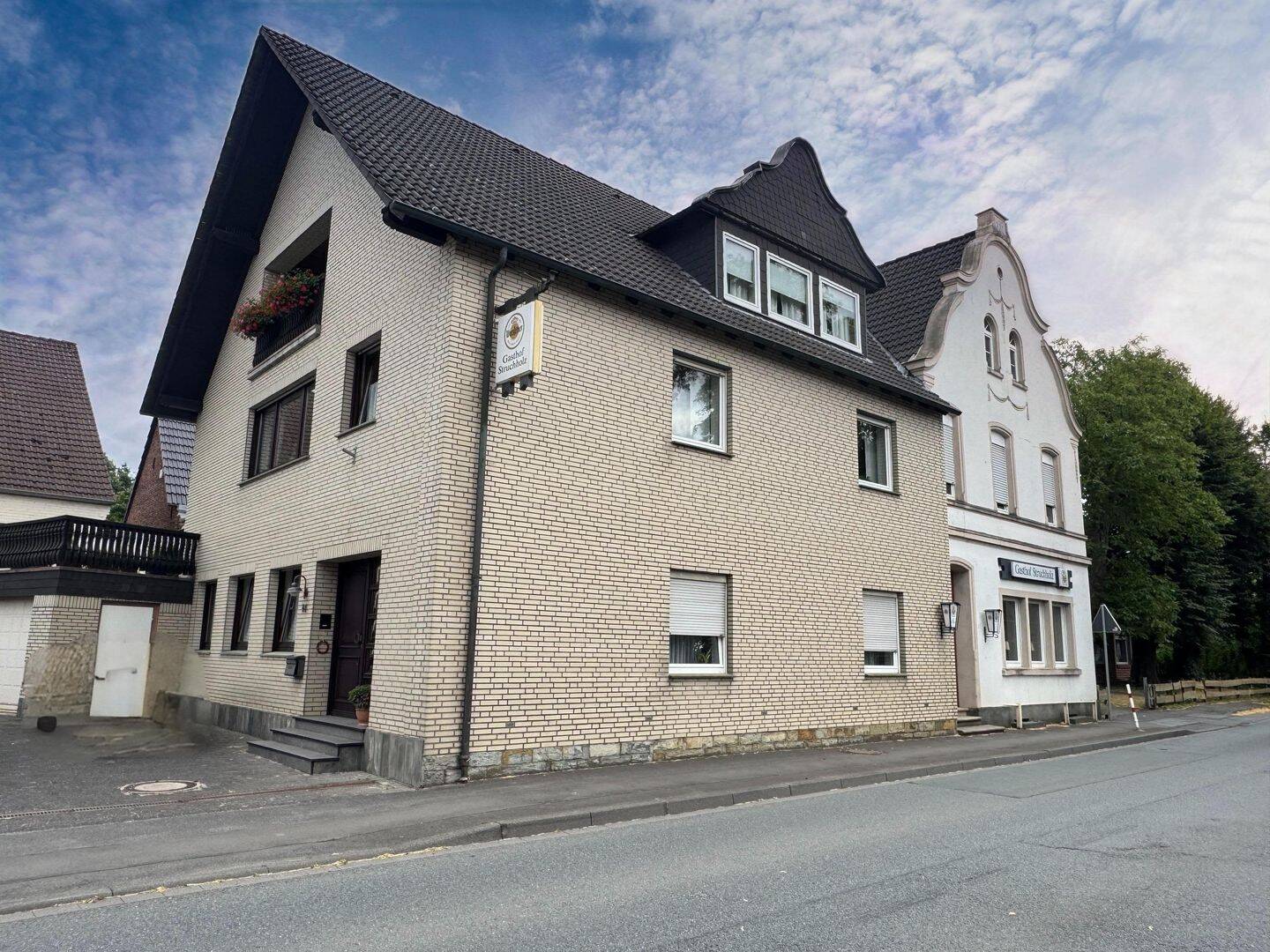 Wohnhaus mit Gaststätte und Kegelbahn, 59558 Lippstadt