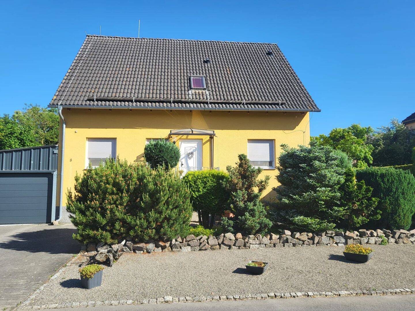 Idyllisches Einfamilienhaus mit Einliegerwohnung und Waldblick, 4916 Herzberg (Elster)