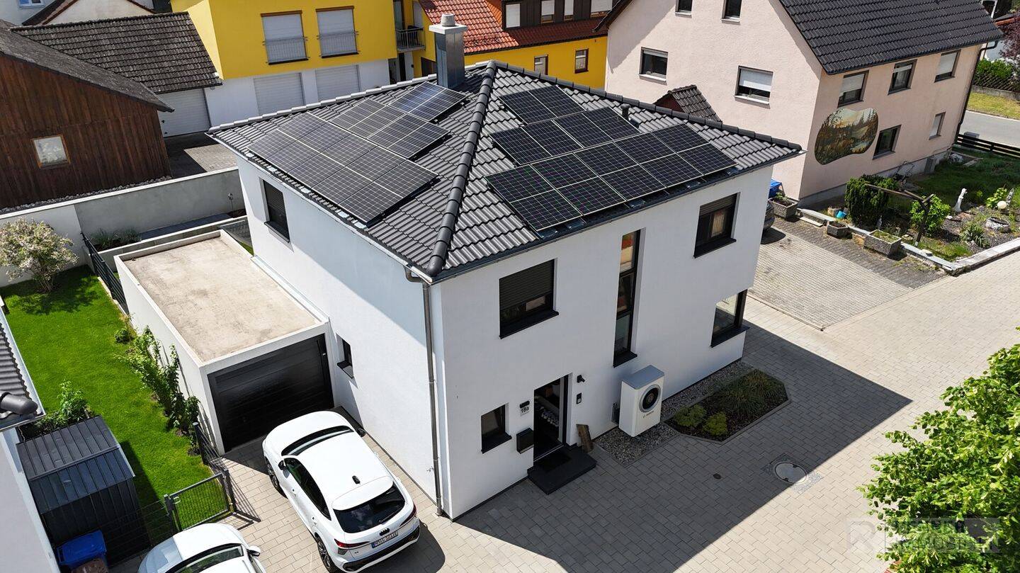 Attraktives Einfamilienhaus in Richtheim – Modern, hochwertig und energieeffizient, 92348 Berg b. Neumarkt i.d. OPf. (Berg)
